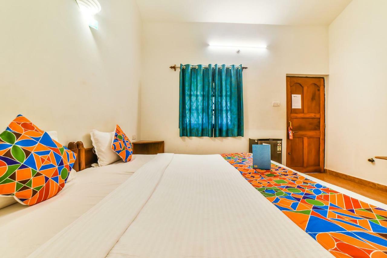 Fabhotel Yoyo Cottage With Pool - Nr Chapora Fort Вагатор Экстерьер фото